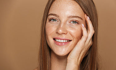 Natural anti-ageing for eyes & lips image